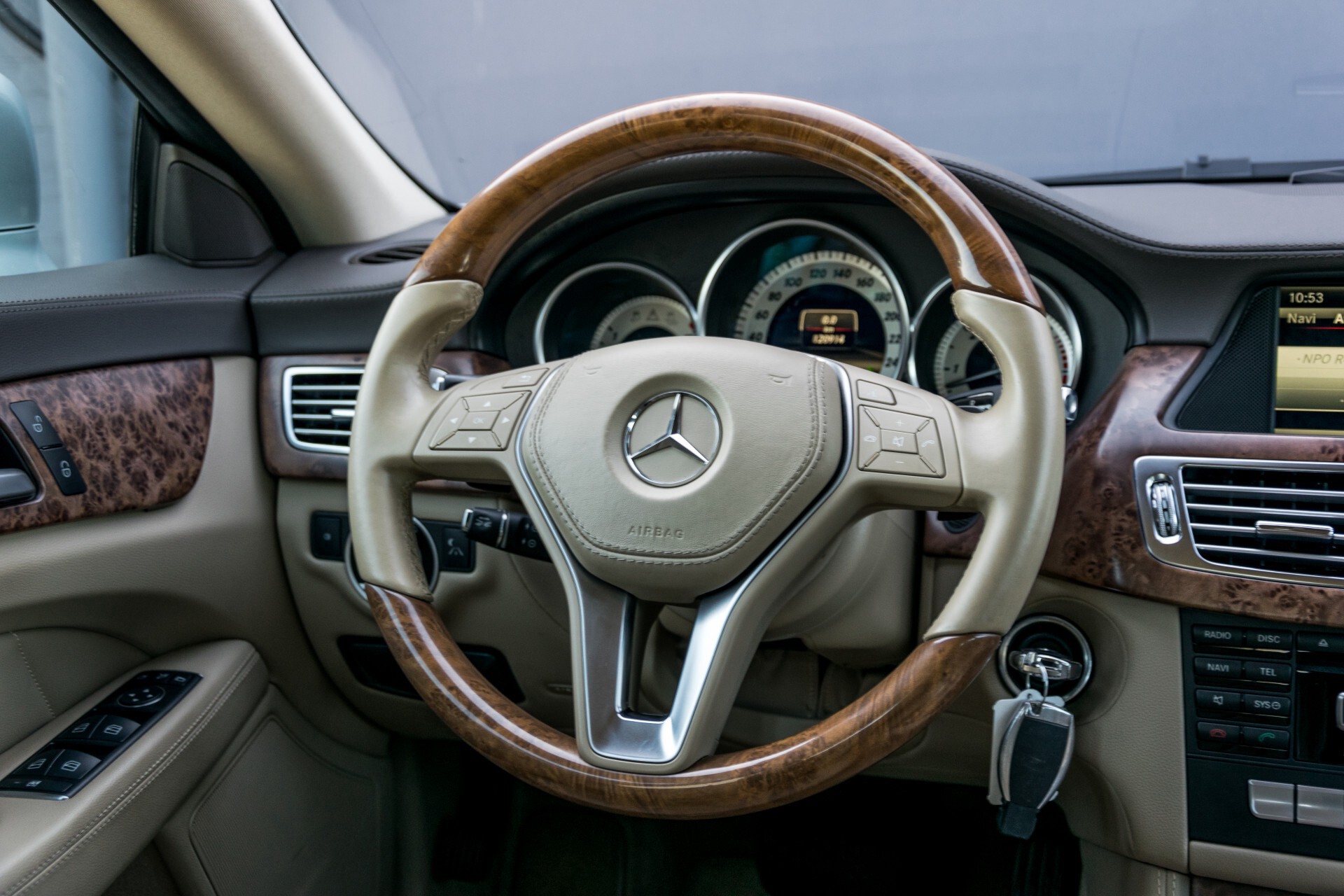 Mercedes-Benz CLS-Klasse 350 Cdi Luchtvering/Distronic/Nachtzicht/AMG/Comand/ILS Aut7 Foto 8