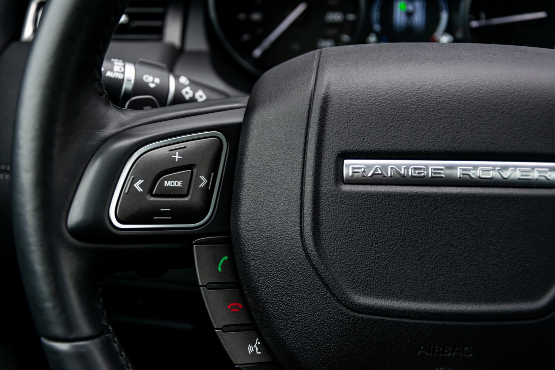 Land Rover Range Rover Evoque 2.0 TD4 SE Dynamic Blackline Panorama Camera Aut9 Foto 10