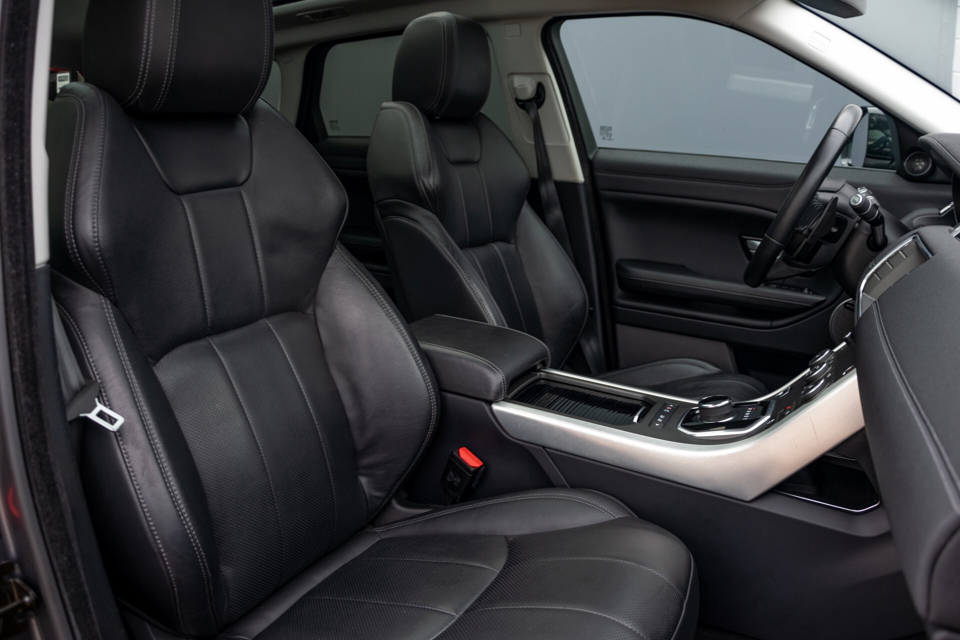 Land Rover Range Rover Evoque 2.0 TD4 SE Dynamic Blackline Panorama Camera Aut9 Foto 3