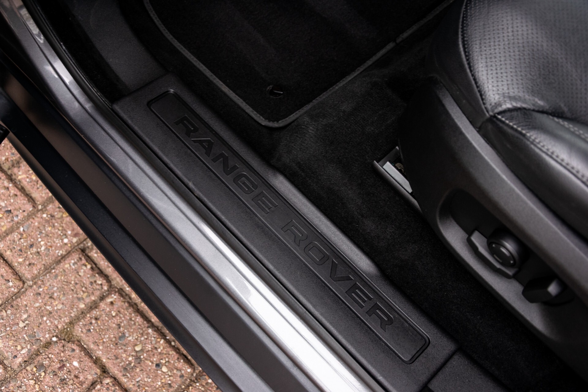 Land Rover Range Rover Evoque 2.0 TD4 SE Dynamic Blackline Panorama Camera Aut9 Foto 39