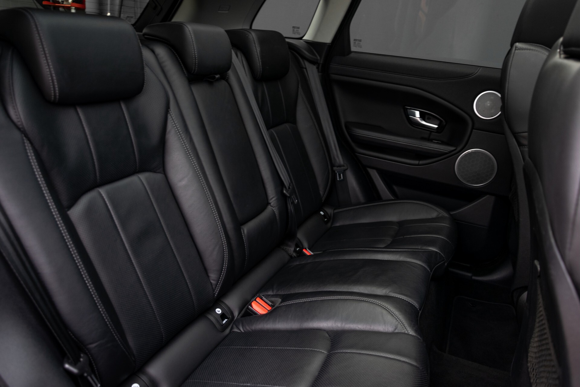 Land Rover Range Rover Evoque 2.0 TD4 SE Dynamic Blackline Panorama Camera Aut9 Foto 4