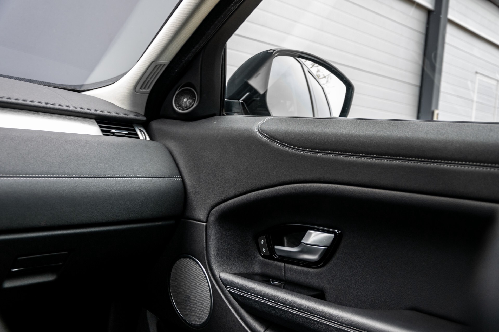 Land Rover Range Rover Evoque 2.0 TD4 SE Dynamic Blackline Panorama Camera Aut9 Foto 48