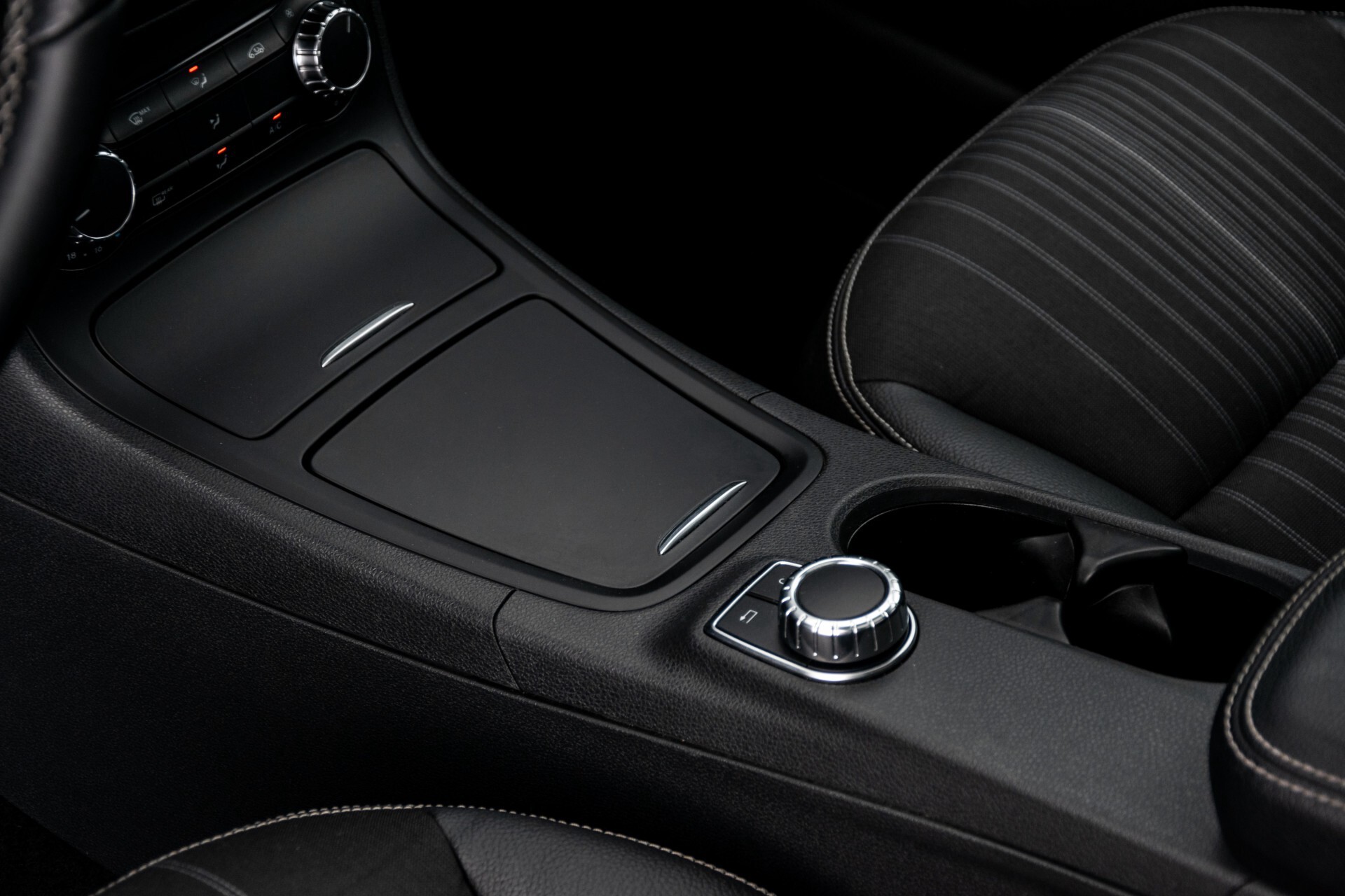 Mercedes-Benz B-Klasse 250 Sport Panorama/Comand/Bi-xenon/Night/Verw-stln Aut7 Foto 18