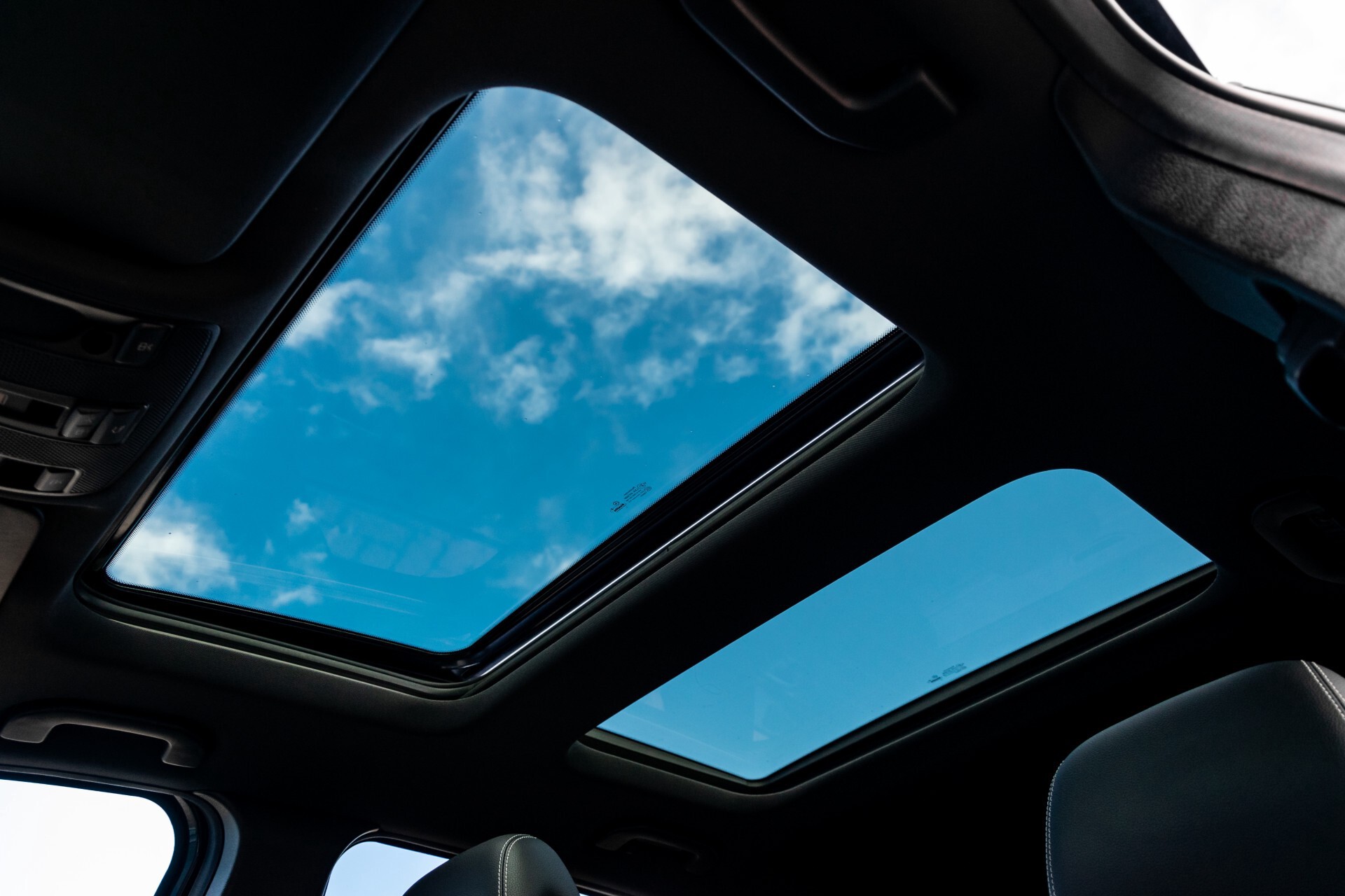 Mercedes-Benz B-Klasse 250 Sport Panorama/Comand/Bi-xenon/Night/Verw-stln Aut7 Foto 39