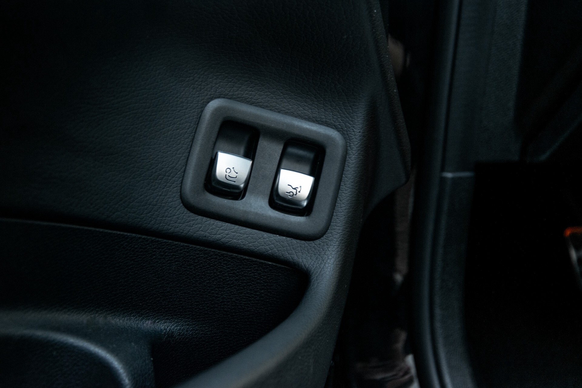 Mercedes-Benz GLC 250 d 4-M AMG Panorama/Burmester/20"/Treeplanken/Trekhaak/Camera Aut9 Foto 28