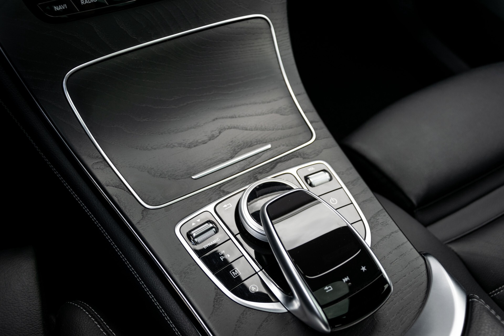 Mercedes-Benz GLC 250 d 4-M AMG Panorama/Burmester/20"/Treeplanken/Trekhaak/Camera Aut9 Foto 38