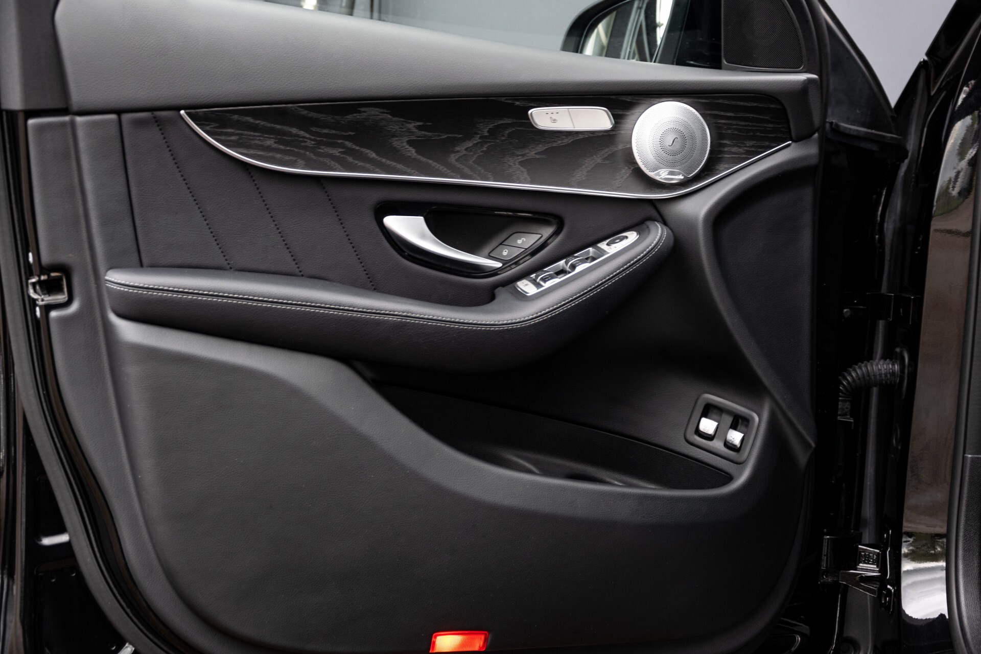 Mercedes-Benz GLC 250 d 4-M AMG Panorama/Burmester/20"/Treeplanken/Trekhaak/Camera Aut9 Foto 42