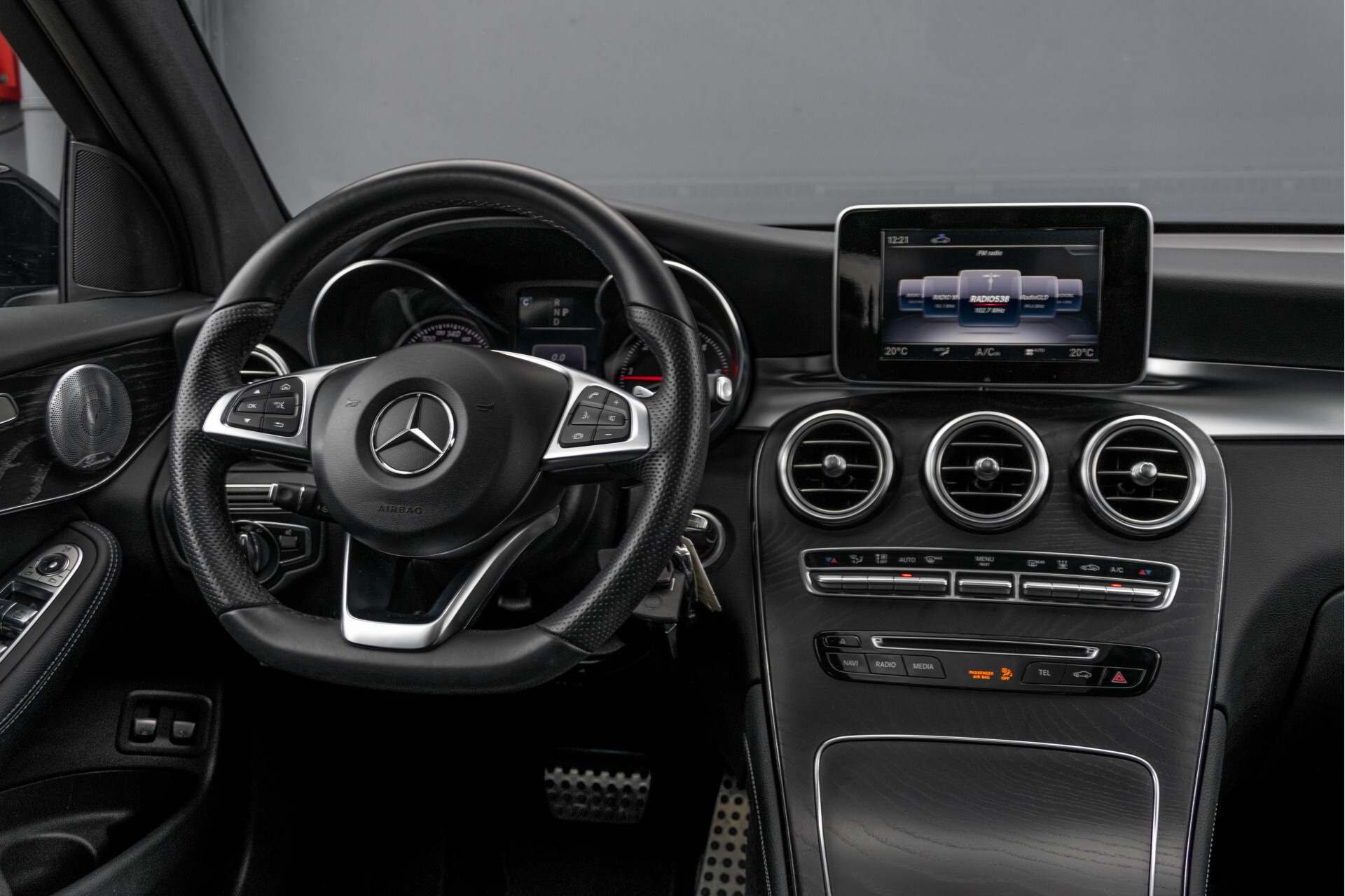 Mercedes-Benz GLC 250 d 4-M AMG Panorama/Burmester/20"/Treeplanken/Trekhaak/Camera Aut9 Foto 6