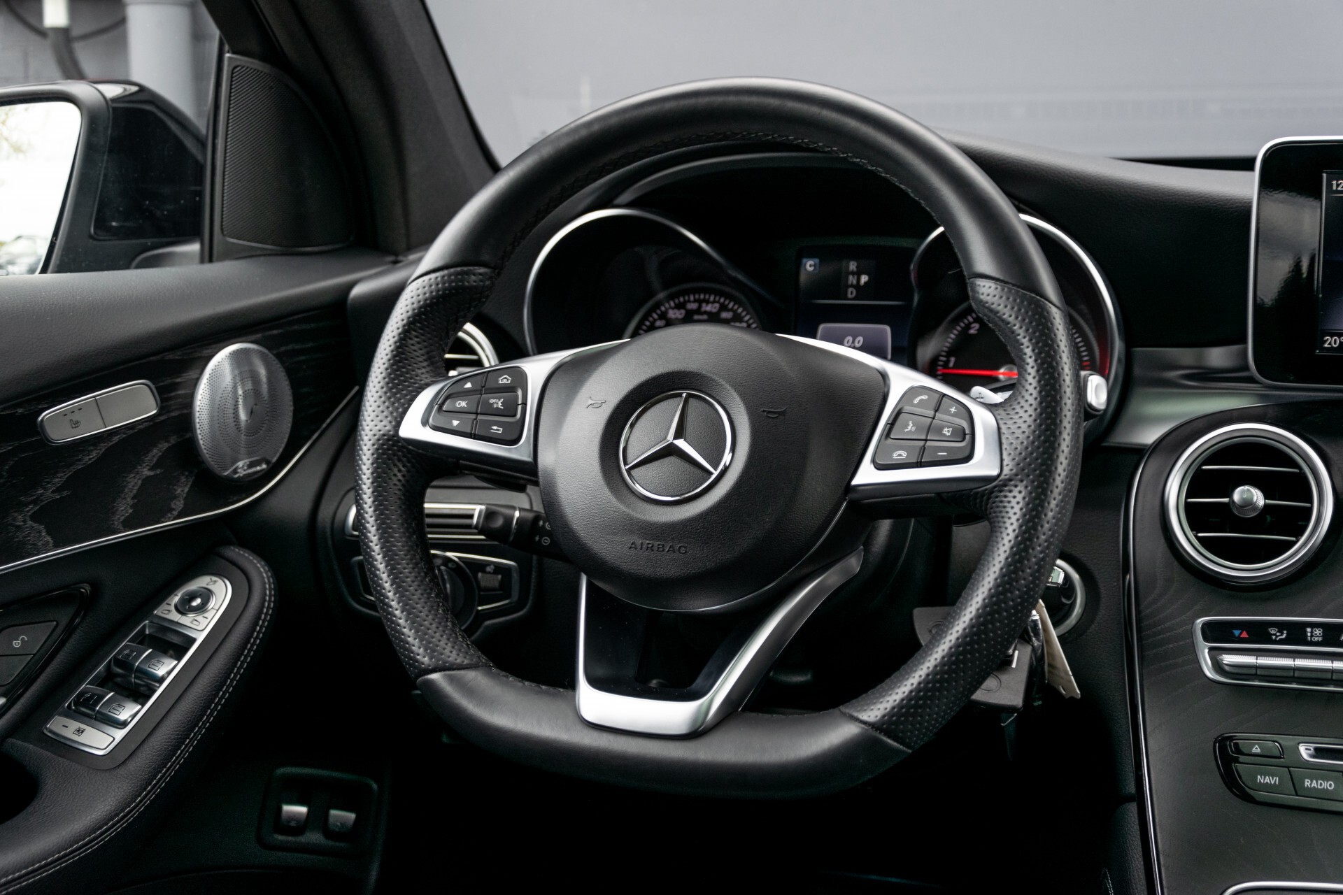 Mercedes-Benz GLC 250 d 4-M AMG Panorama/Burmester/20"/Treeplanken/Trekhaak/Camera Aut9 Foto 7