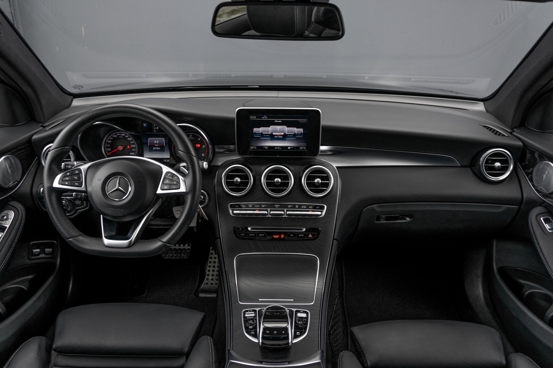 Mercedes-Benz GLC 250 d 4-M AMG Panorama/Burmester/20"/Treeplanken/Trekhaak/Camera Aut9 Foto 8