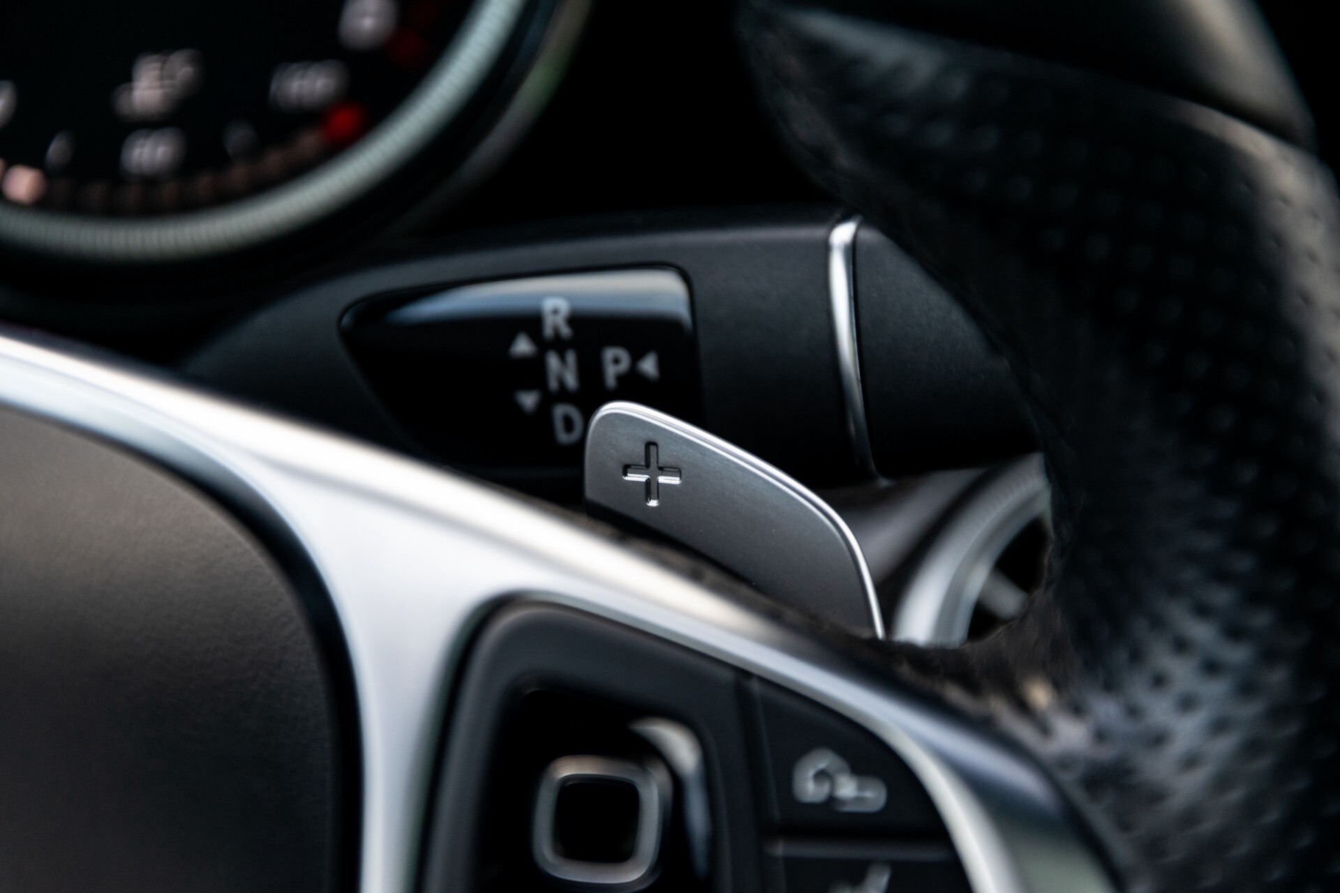 Mercedes-Benz E-Klasse Coupé 220 d AMG Night Panorama Aut9 Foto 12