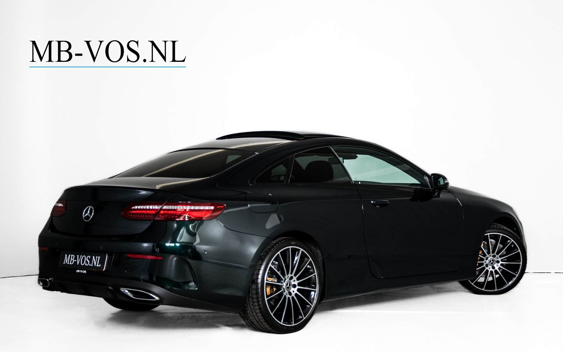 Mercedes-Benz E-Klasse Coupé 220 d AMG Night Panorama Aut9 Foto 2