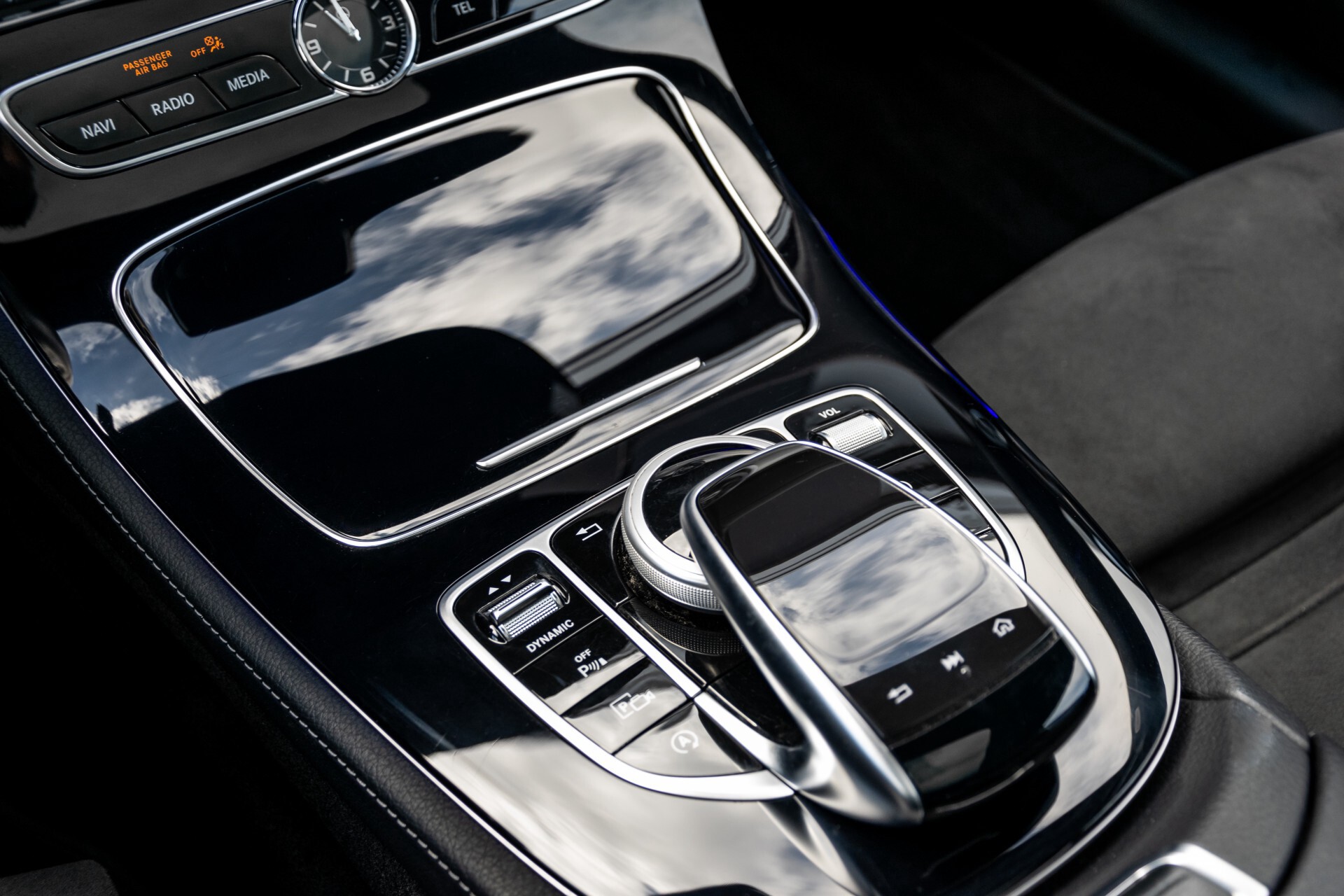 Mercedes-Benz E-Klasse Coupé 220 d AMG Night Panorama Aut9 Foto 24