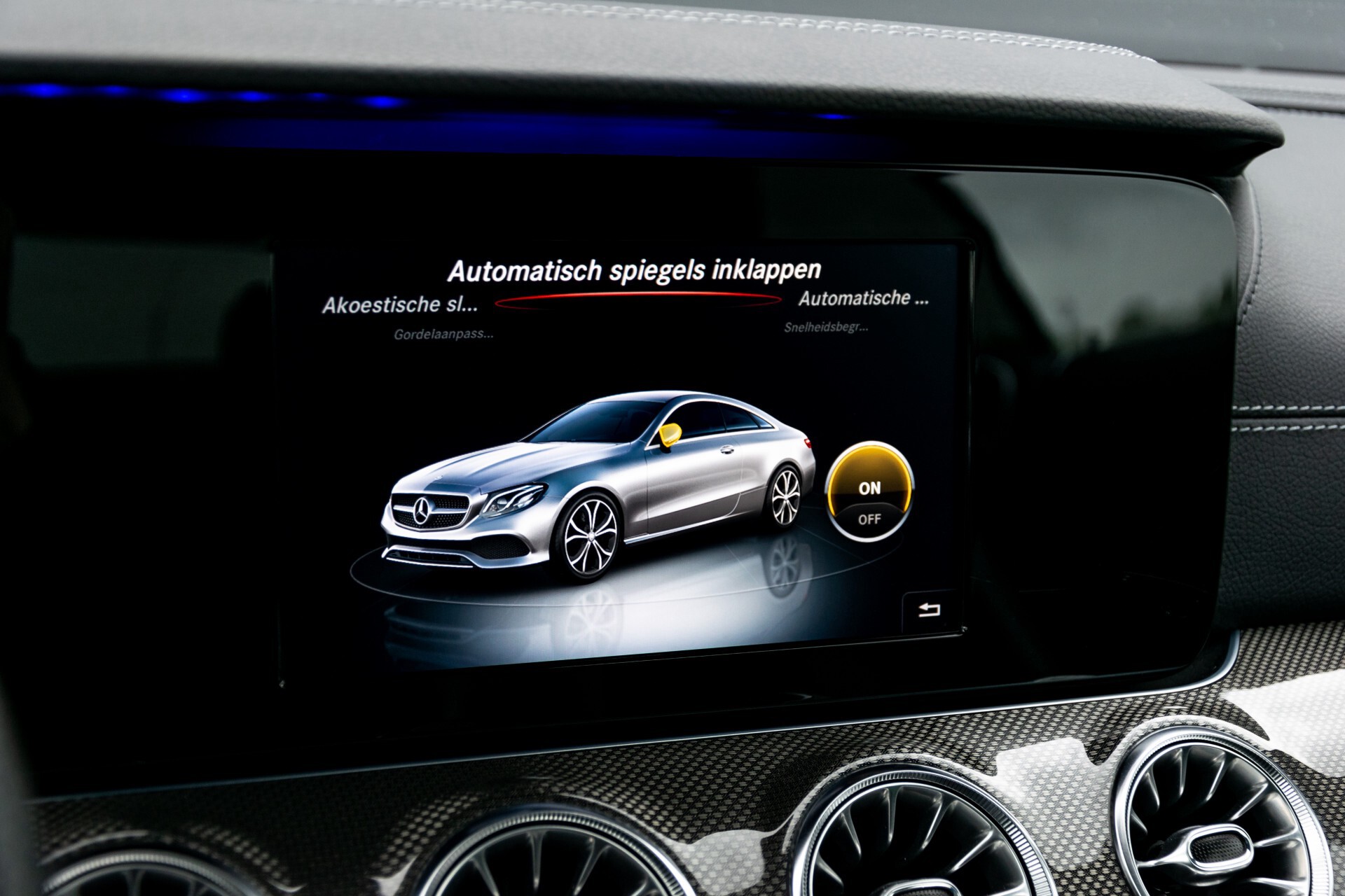 Mercedes-Benz E-Klasse Coupé 220 d AMG Night Panorama Aut9 Foto 25