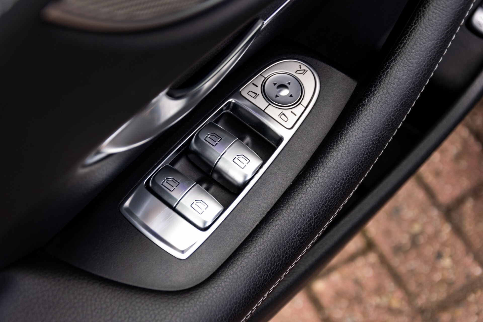 Mercedes-Benz E-Klasse Coupé 220 d AMG Night Panorama Aut9 Foto 33