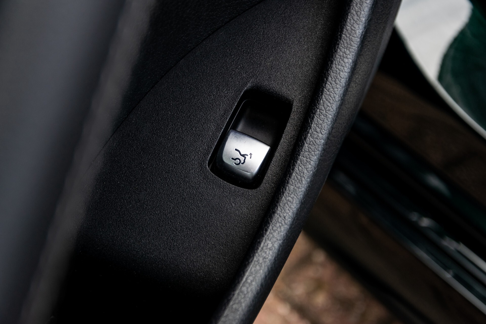 Mercedes-Benz E-Klasse Coupé 220 d AMG Night Panorama Aut9 Foto 35