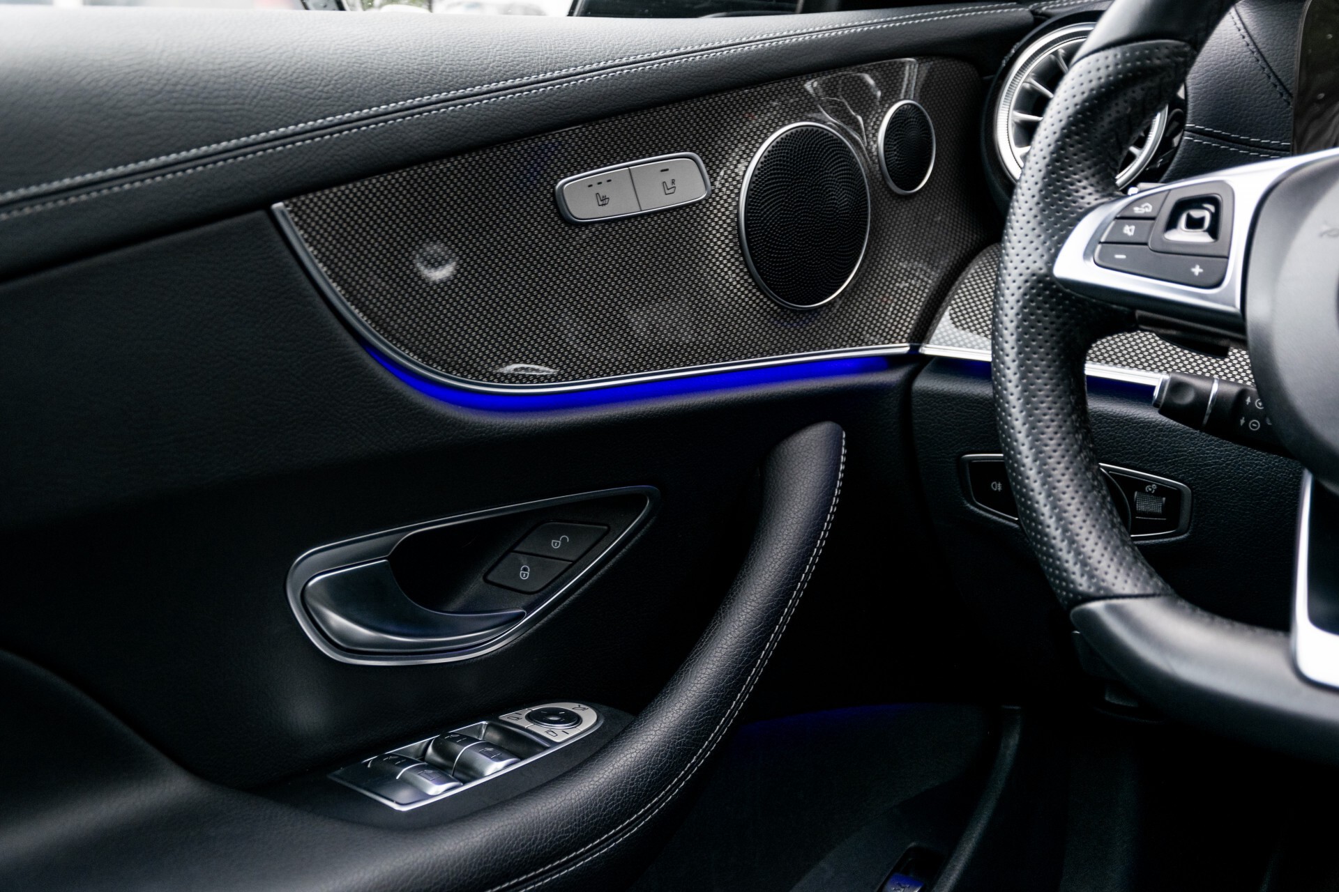 Mercedes-Benz E-Klasse Coupé 220 d AMG Night Panorama Aut9 Foto 42