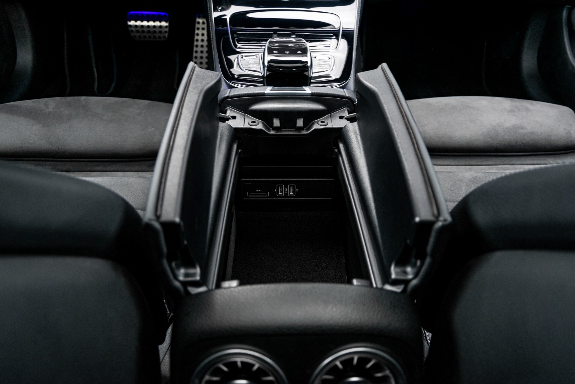 Mercedes-Benz E-Klasse Coupé 220 d AMG Night Panorama Aut9 Foto 47