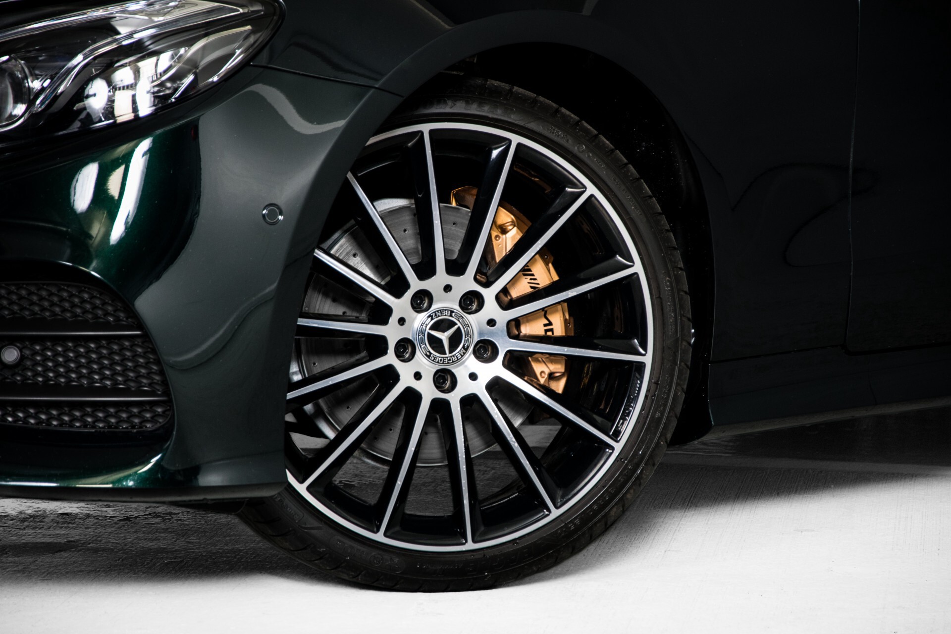 Mercedes-Benz E-Klasse Coupé 220 d AMG Night Panorama Aut9 Foto 53