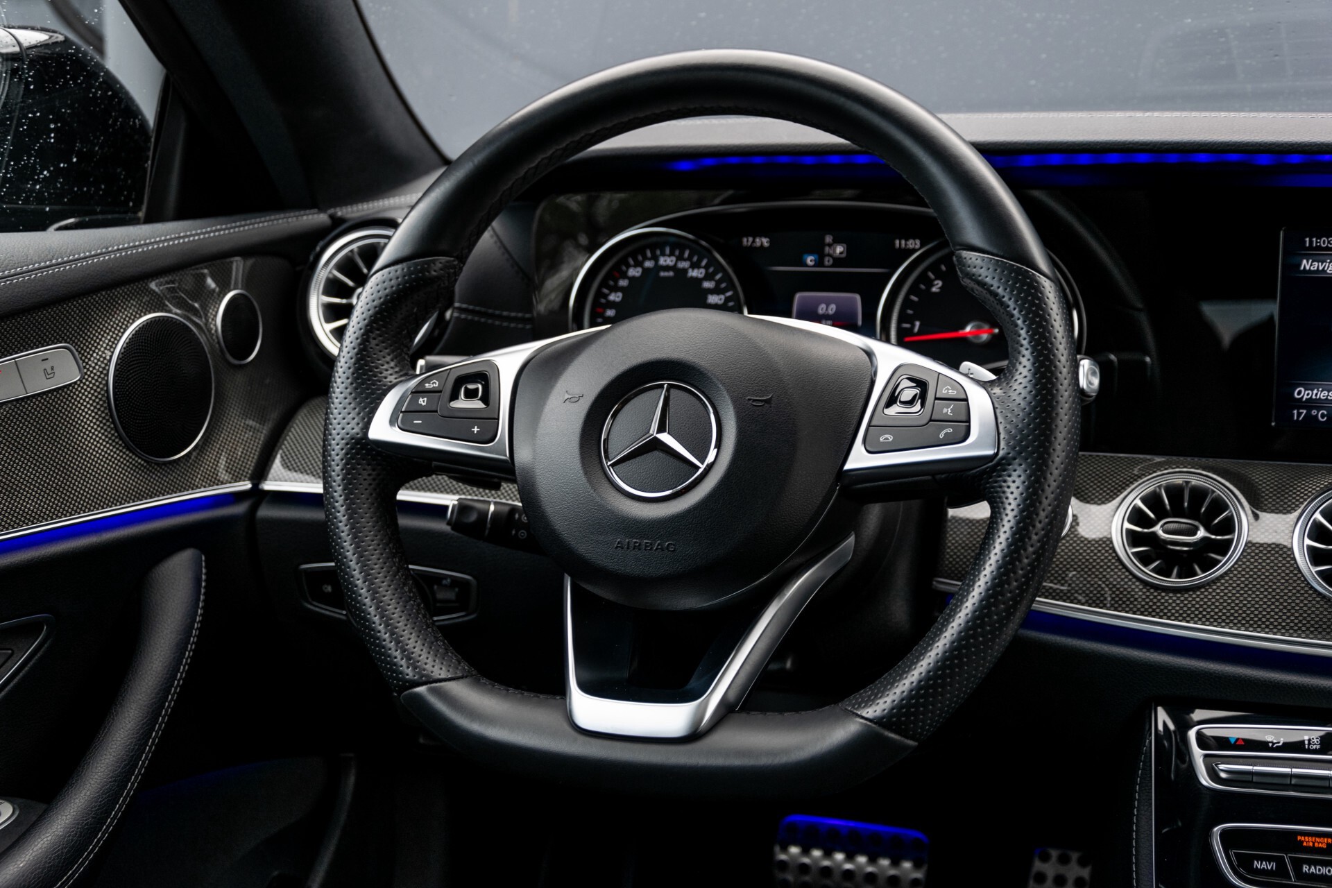 Mercedes-Benz E-Klasse Coupé 220 d AMG Night Panorama Aut9 Foto 6