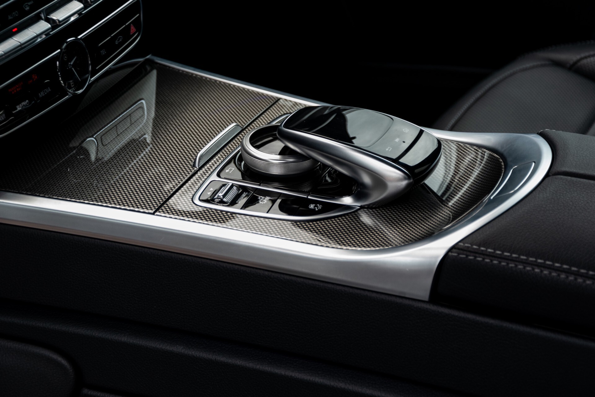 Mercedes-Benz G-Klasse 500 AMG Massage/Entertainment/Manufaktur/Standkachel/Distronic/RVS Aut9 Foto 27