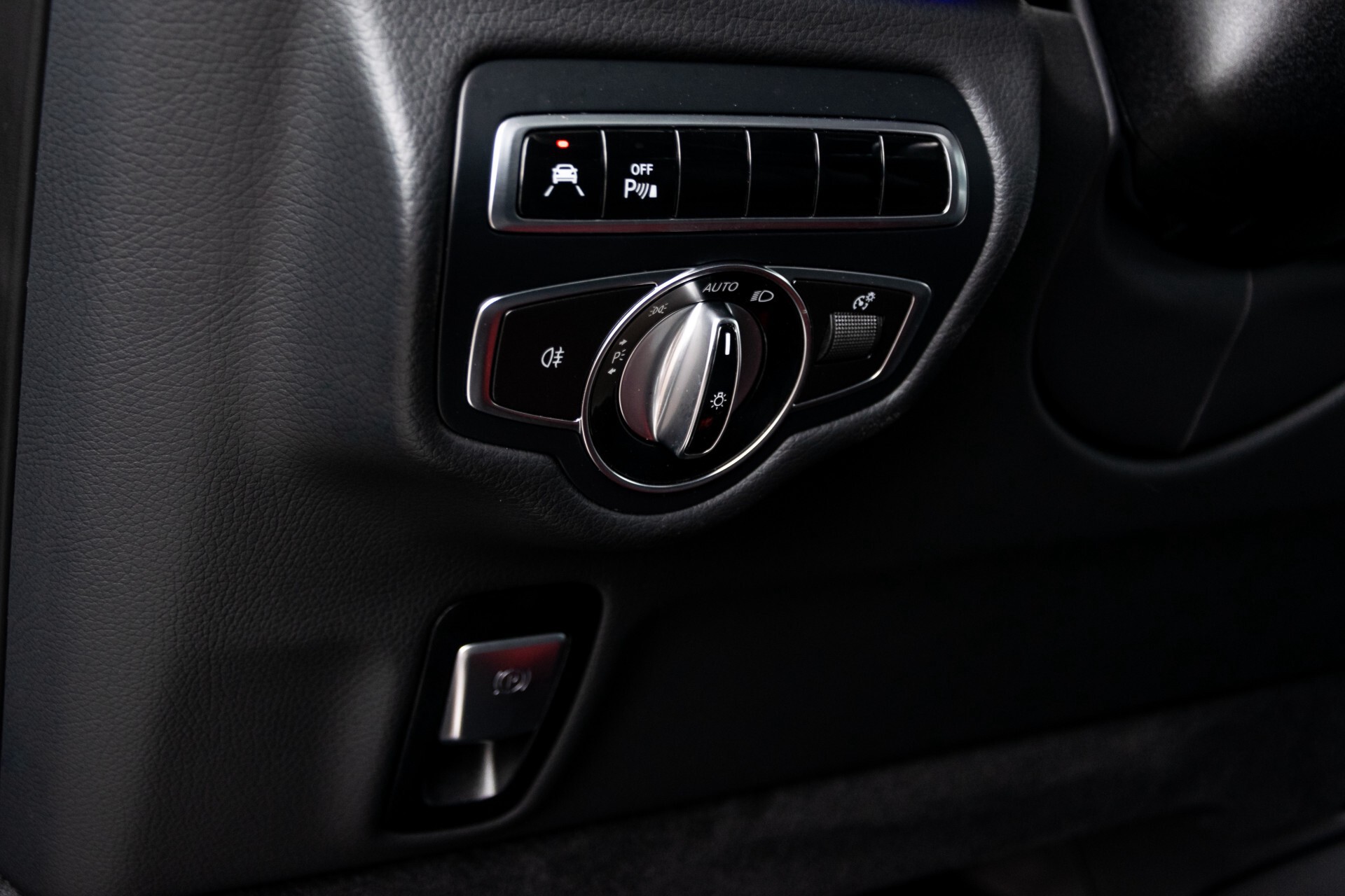 Mercedes-Benz G-Klasse 500 AMG Massage/Entertainment/Manufaktur/Standkachel/Distronic/RVS Aut9 Foto 41