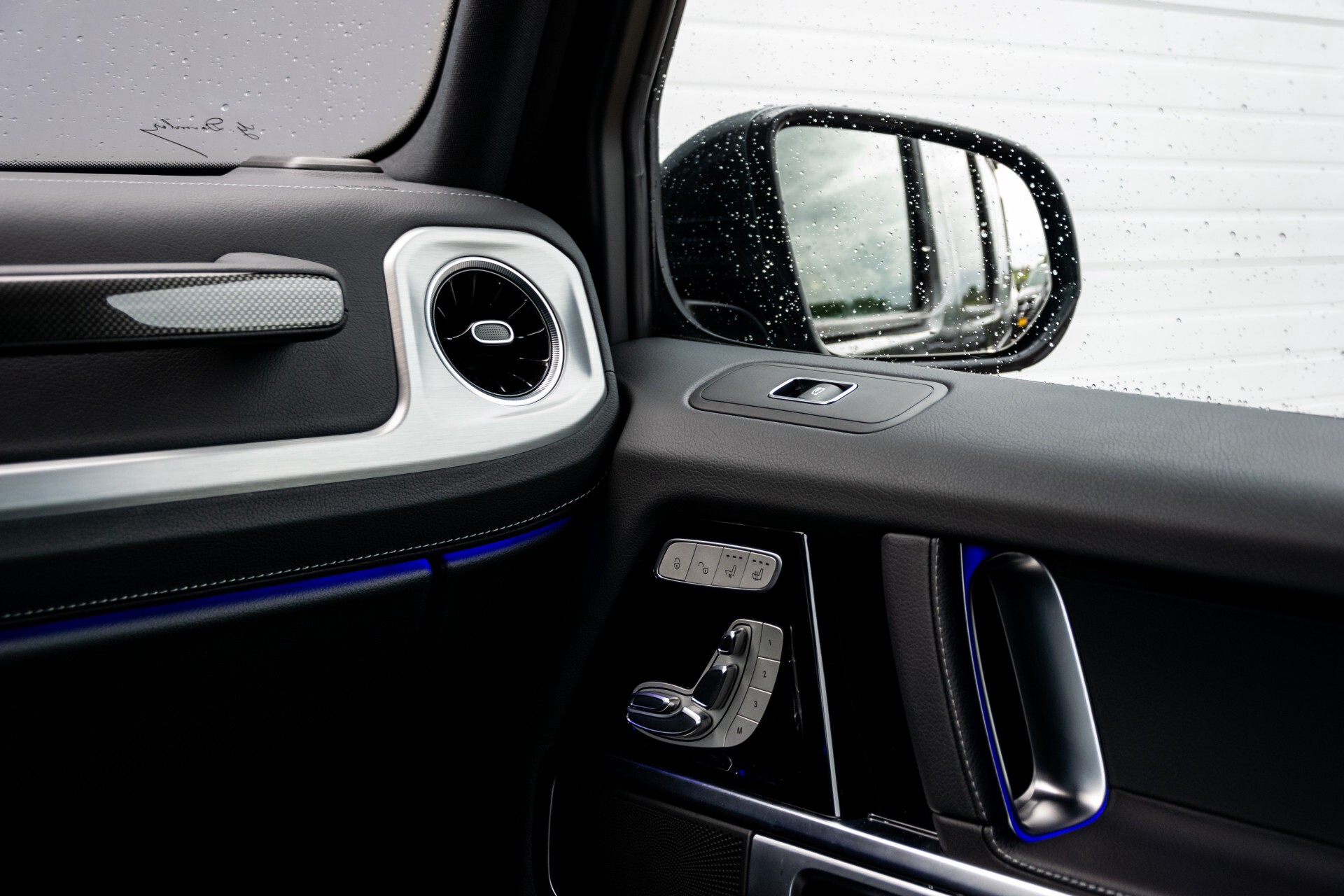 Mercedes-Benz G-Klasse 500 AMG Massage/Entertainment/Manufaktur/Standkachel/Distronic/RVS Aut9 Foto 45