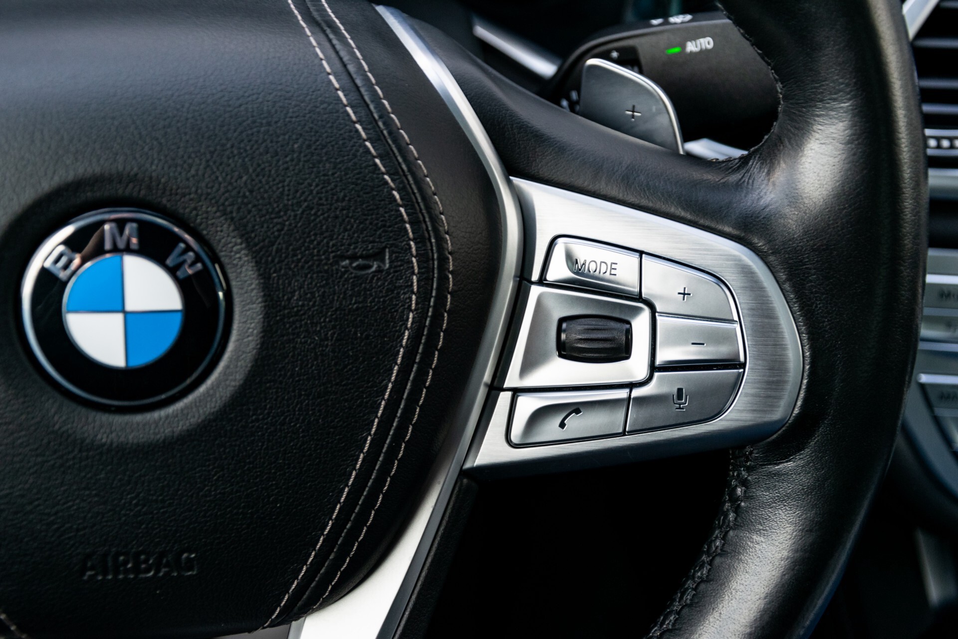 BMW 7 Serie 740d xDrive M-Sport High Executive Full Options Aut8 Foto 15