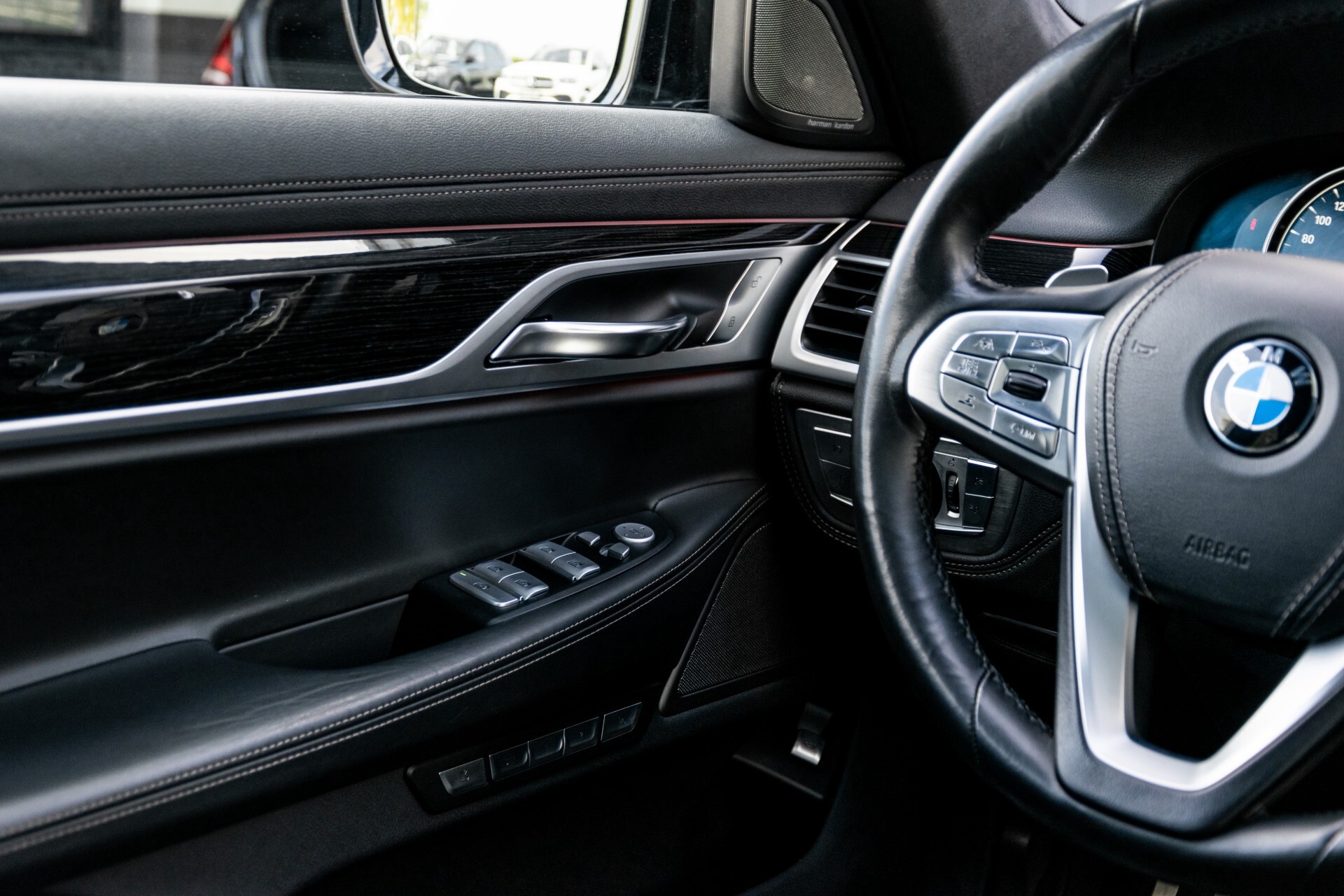 BMW 7 Serie 740d xDrive M-Sport High Executive Full Options Aut8 Foto 21