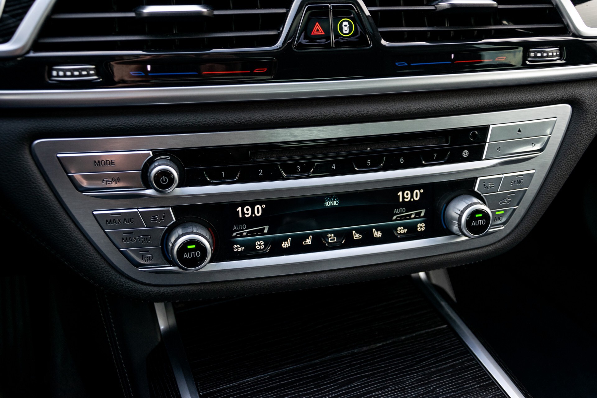 BMW 7 Serie 740d xDrive M-Sport High Executive Full Options Aut8 Foto 27