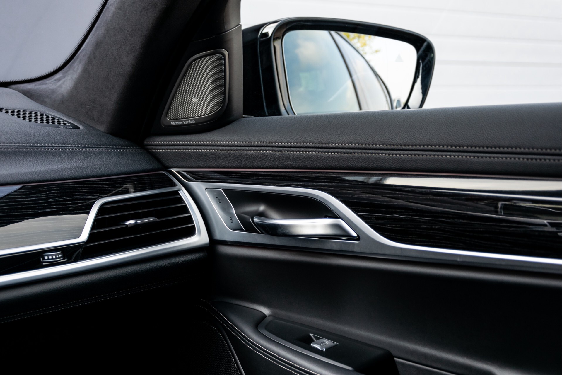 BMW 7 Serie 740d xDrive M-Sport High Executive Full Options Aut8 Foto 52