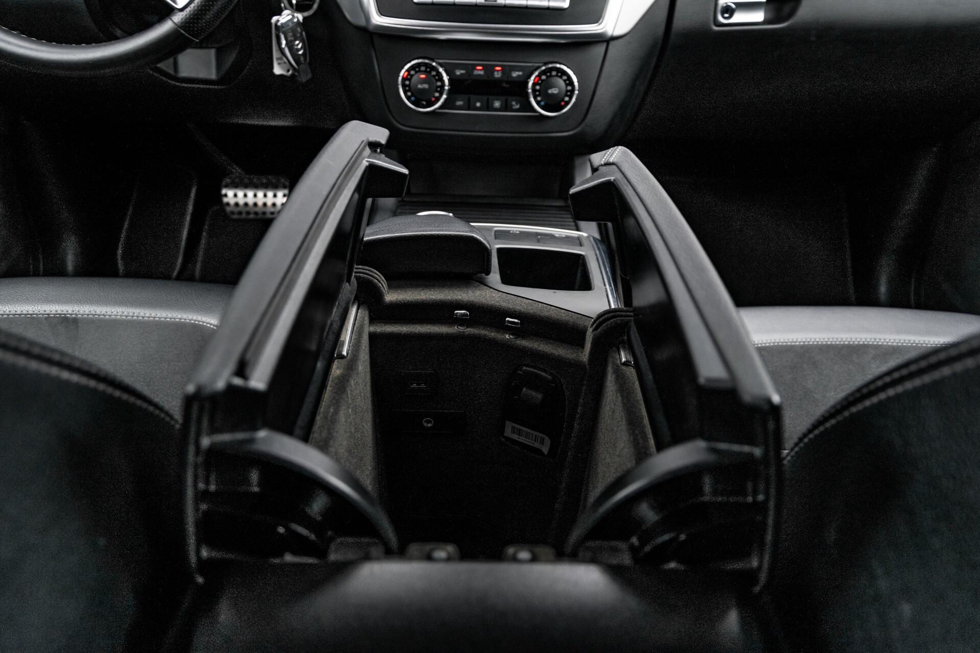 Mercedes-Benz M-Klasse 250 Bluetec 4-M AMG/Wegkl-Trekhaak/ILS/Sportpakket Aut7 Foto 37