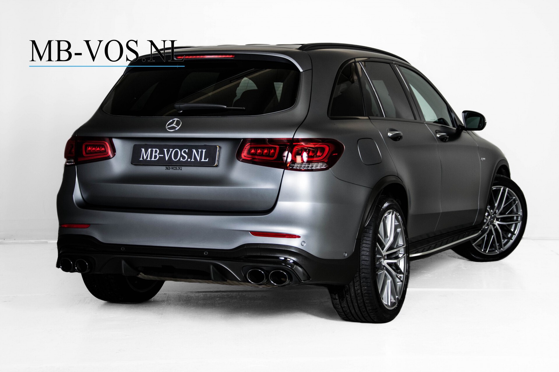 Mercedes-Benz GLC 43 AMG 4M Night Pano/Sportuitlaat/Keyless/Distronic/Widescreen/MBUX/Burmester/21"/Trekhaak Aut9 Foto 2