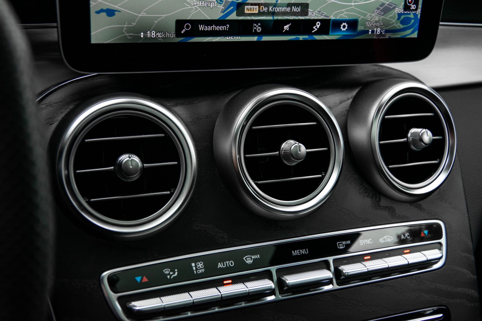 Mercedes-Benz GLC 43 AMG 4M Night Pano/Sportuitlaat/Keyless/Distronic/Widescreen/MBUX/Burmester/21"/Trekhaak Aut9 Foto 42