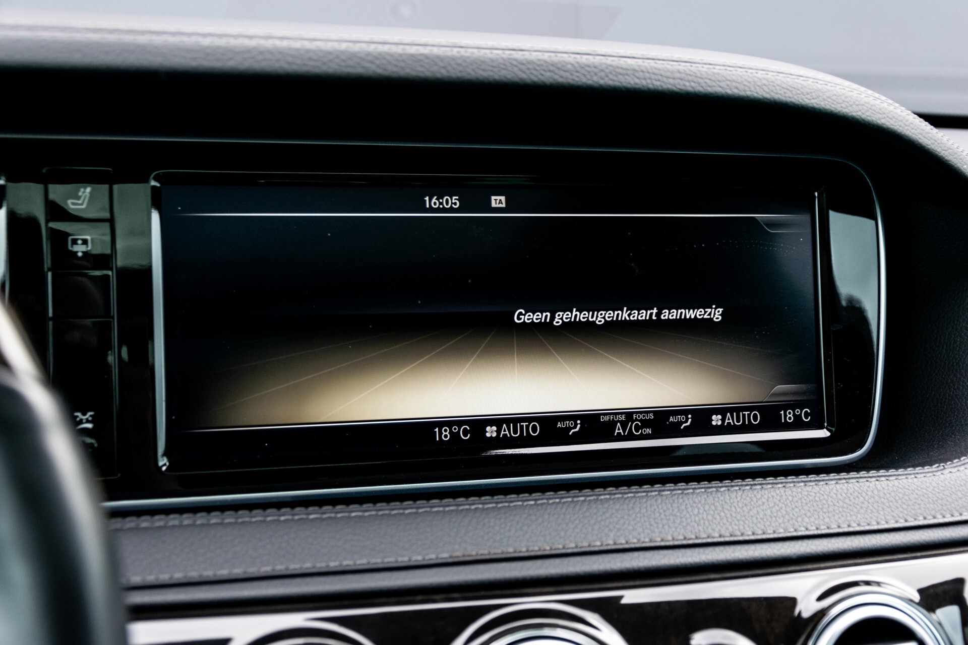 Mercedes-Benz S-Klasse 400 Hybrid AMG Entertainment/Rij-assistentie/Panorama Aut7 Foto 20