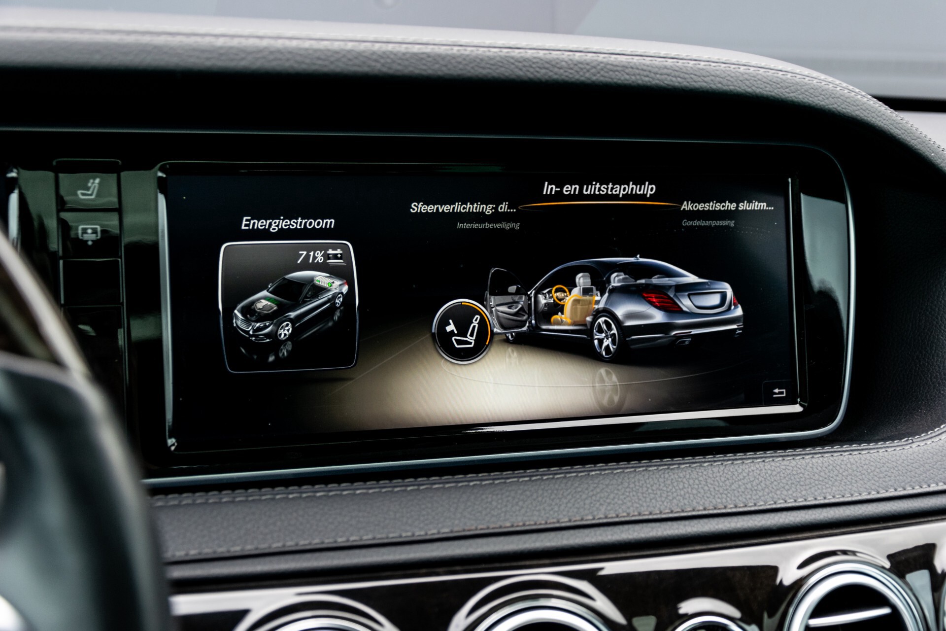 Mercedes-Benz S-Klasse 400 Hybrid AMG Entertainment/Rij-assistentie/Panorama Aut7 Foto 40