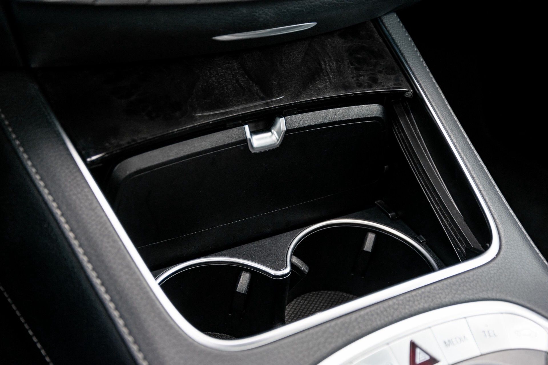 Mercedes-Benz S-Klasse 400 Hybrid AMG Entertainment/Rij-assistentie/Panorama Aut7 Foto 44