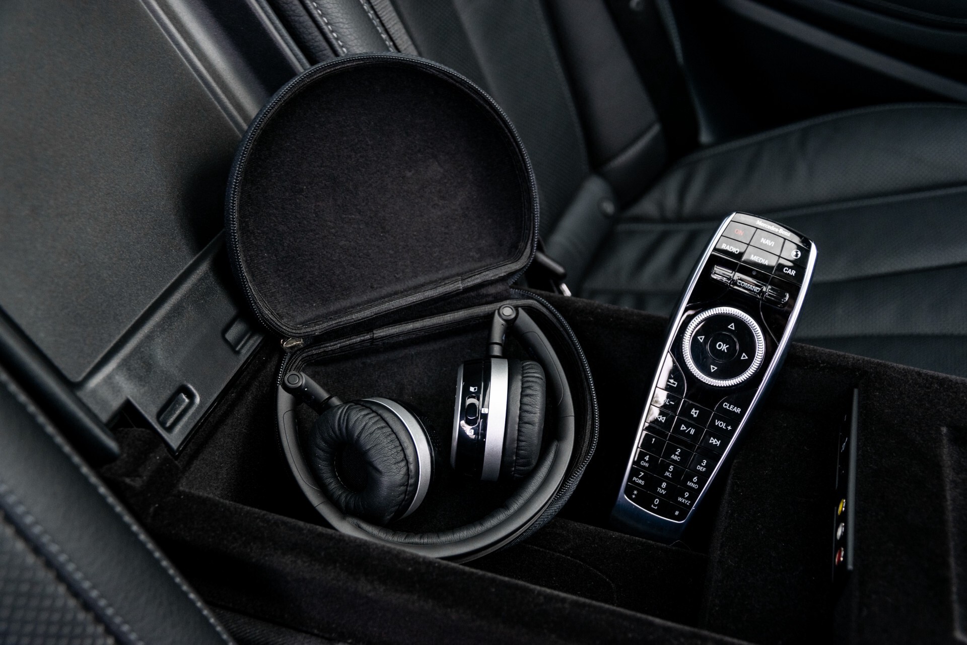 Mercedes-Benz S-Klasse 400 Hybrid AMG Entertainment/Rij-assistentie/Panorama Aut7 Foto 55