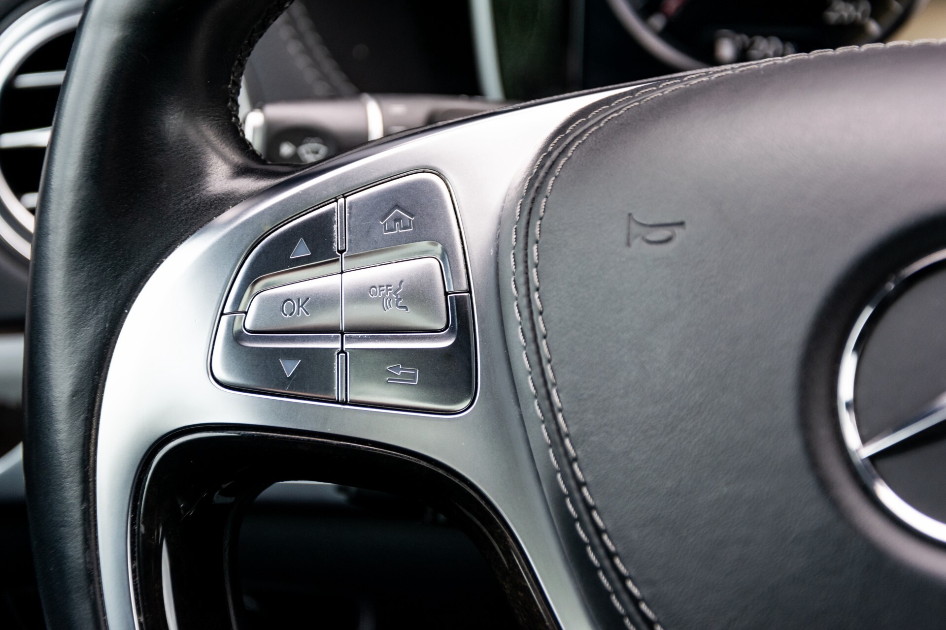 Mercedes-Benz S-Klasse 400 Hybrid AMG Entertainment/Rij-assistentie/Panorama Aut7 Foto 9