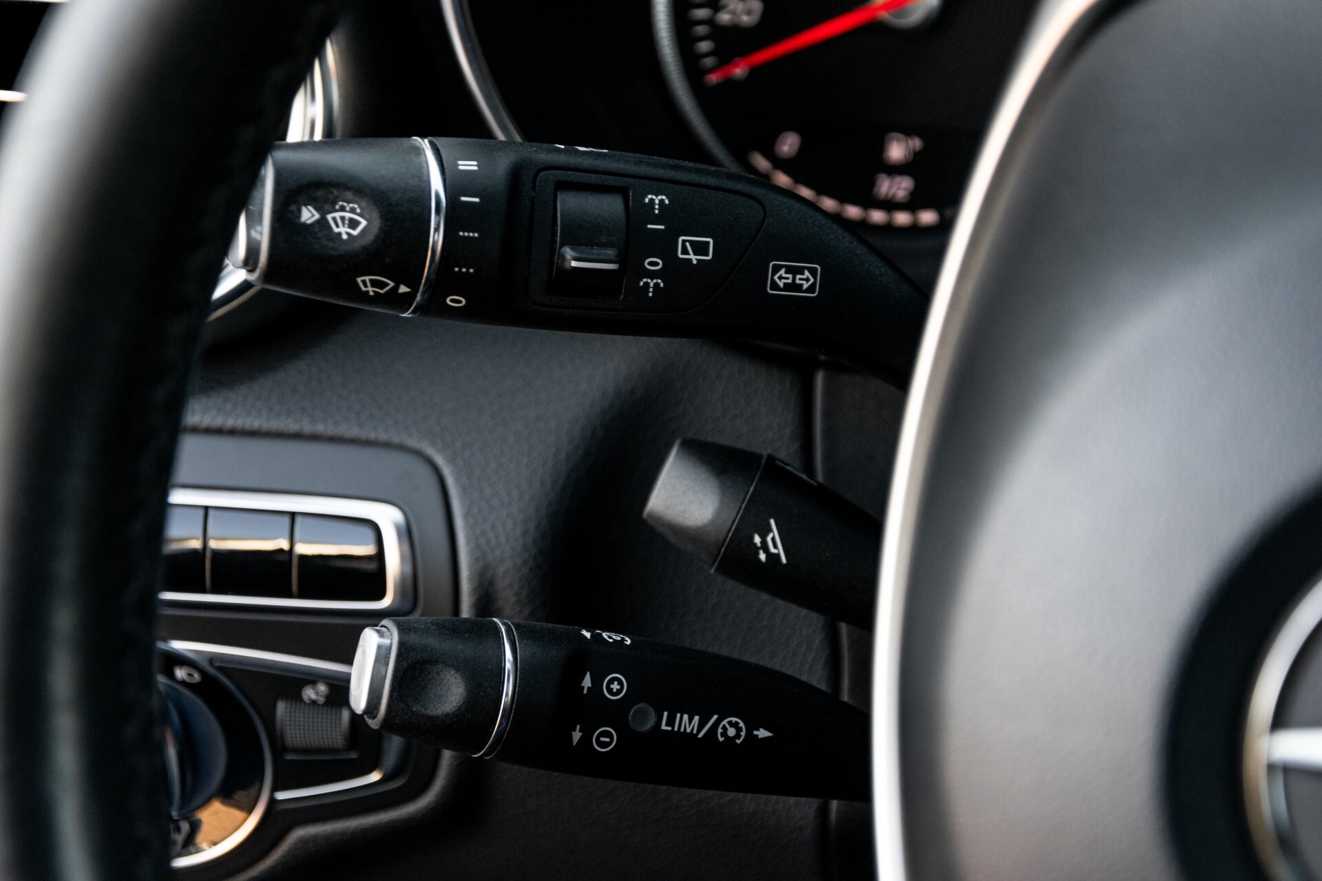 Mercedes-Benz C-Klasse Estate 220 Bluetec AMG Panorama/HUD/Memory Aut7 Foto 10