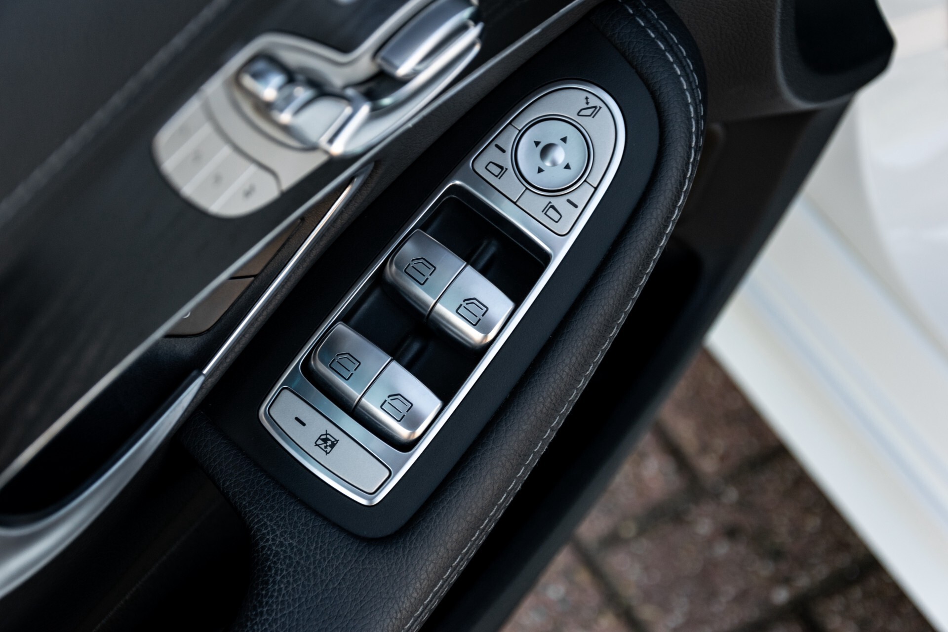 Mercedes-Benz C-Klasse Estate 220 Bluetec AMG Panorama/HUD/Memory Aut7 Foto 24