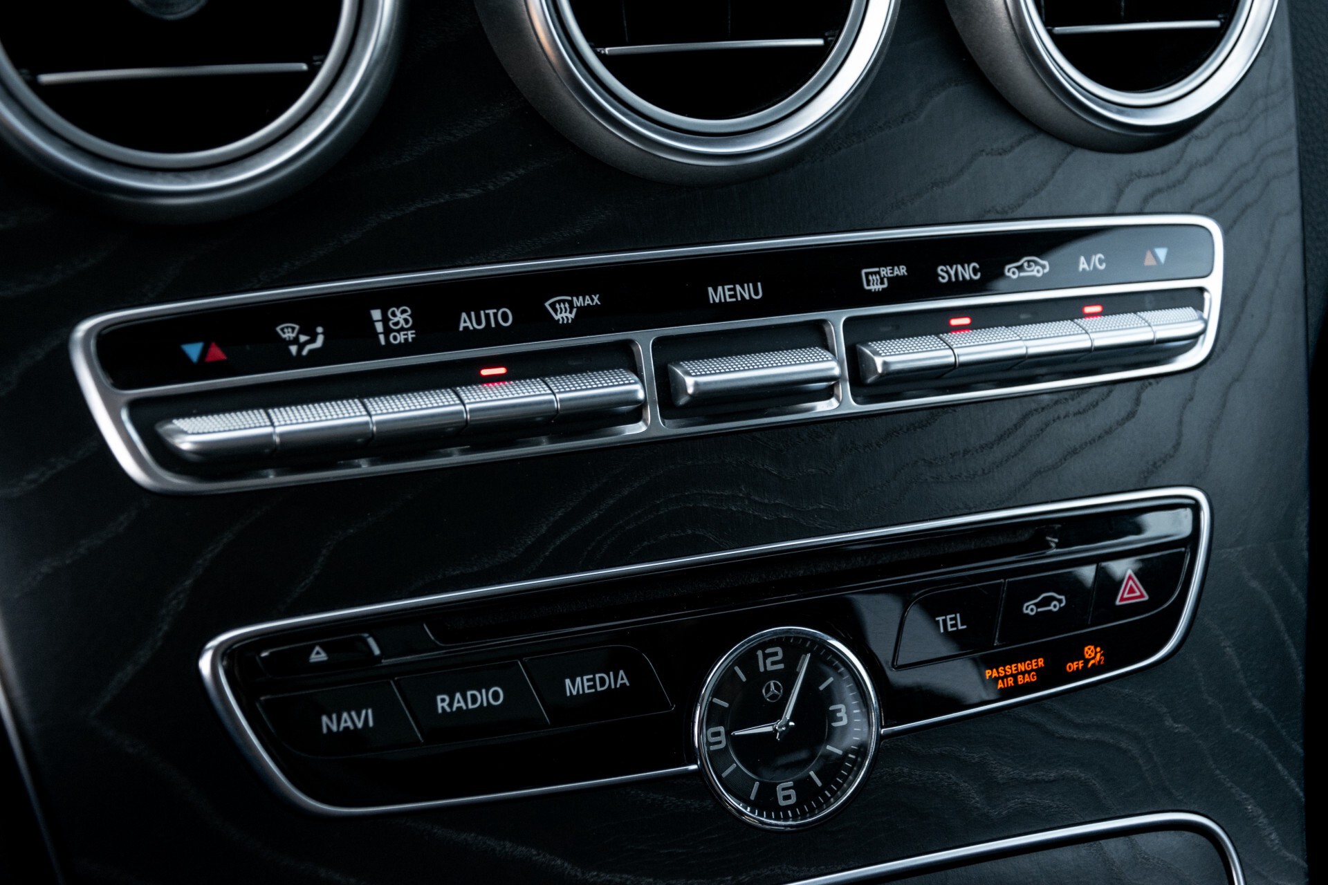 Mercedes-Benz C-Klasse Estate 220 Bluetec AMG Panorama/HUD/Memory Aut7 Foto 36