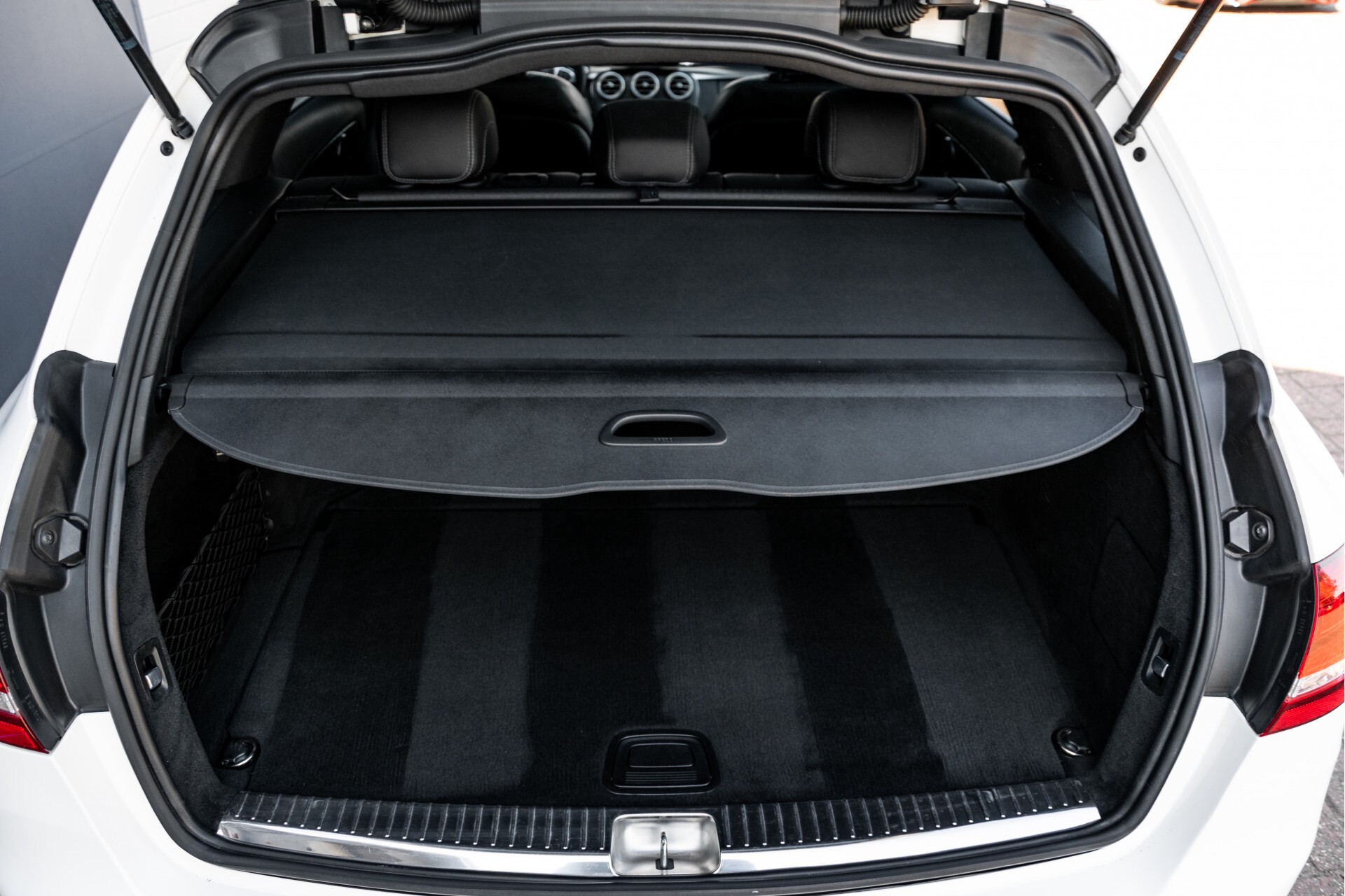 Mercedes-Benz C-Klasse Estate 220 Bluetec AMG Panorama/HUD/Memory Aut7 Foto 51