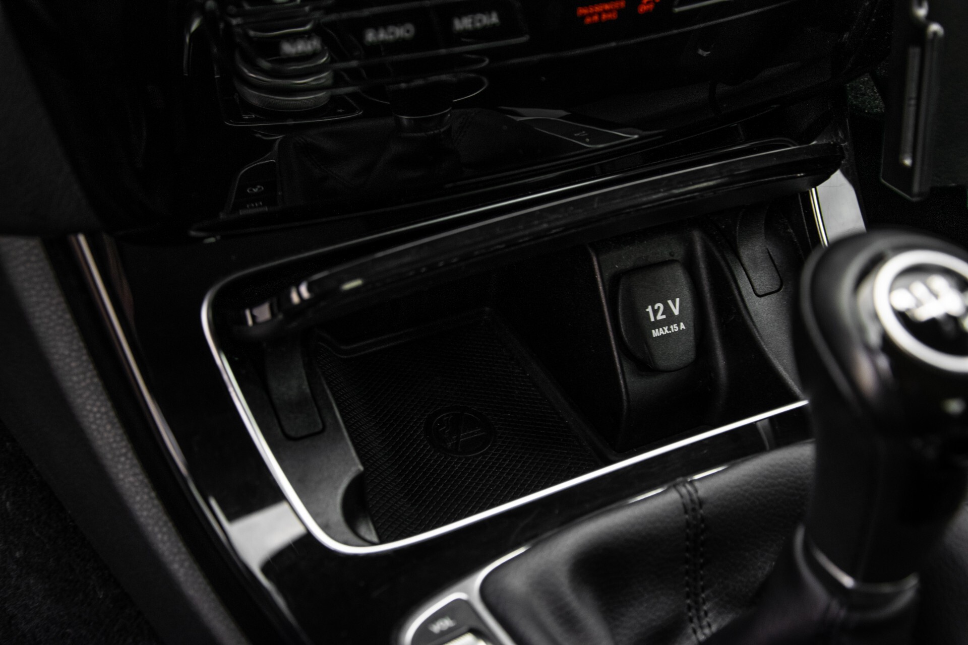 Mercedes-Benz C-Klasse 180 Bluetec Lease Edition Intelligent Light System/Cruise Control/Navi Foto 27