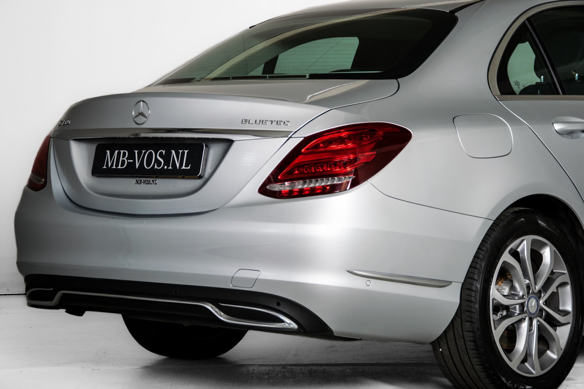 Mercedes-Benz C-Klasse 180 Bluetec Lease Edition Intelligent Light System/Cruise Control/Navi Foto 41