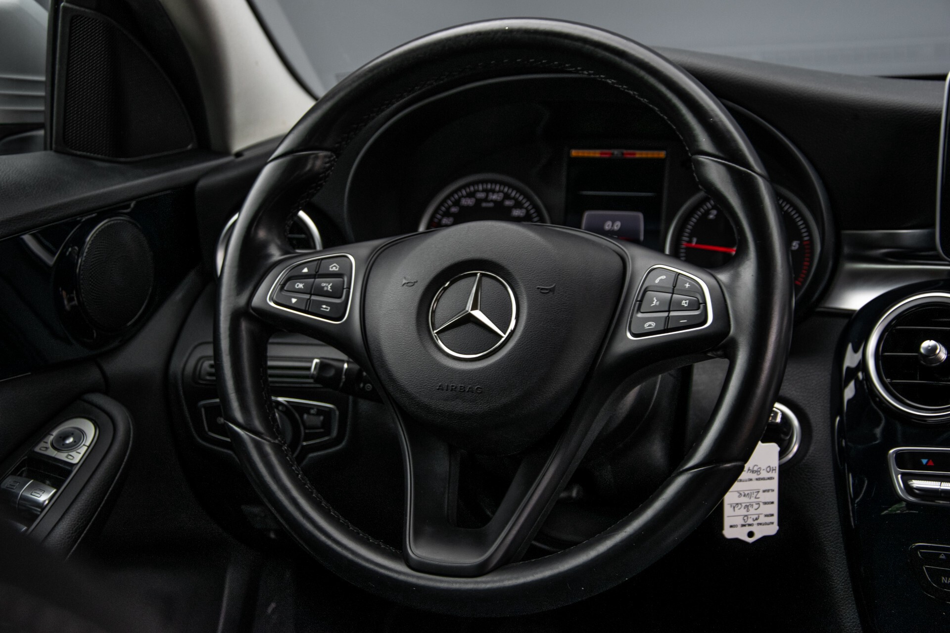 Mercedes-Benz C-Klasse 180 Bluetec Lease Edition Intelligent Light System/Cruise Control/Navi Foto 8