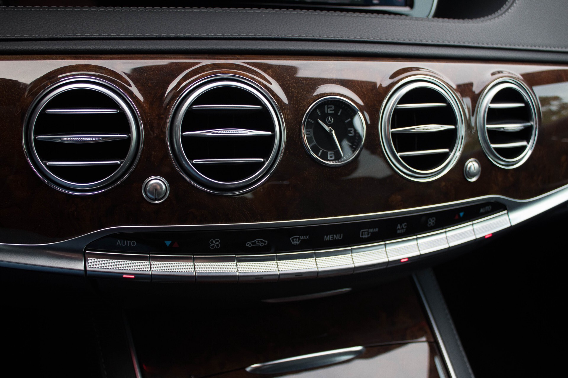 Mercedes-Benz S-Klasse 350 Bluetec Massage/Keyless/Rij-assistentie/Panorama/Nightvision/19" Aut7 Foto 14