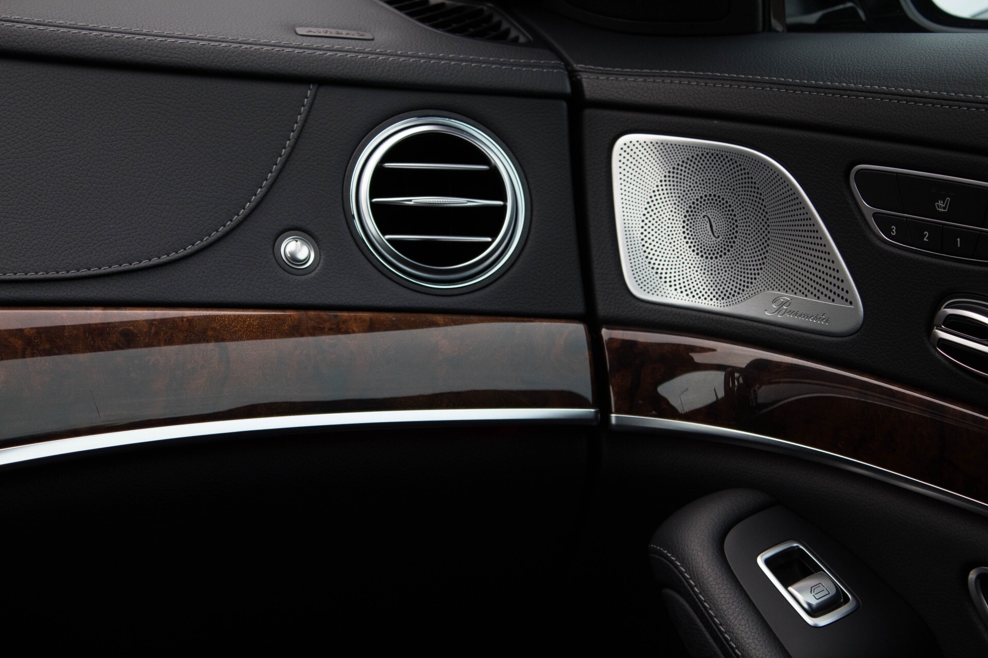 Mercedes-Benz S-Klasse 350 Bluetec Massage/Keyless/Rij-assistentie/Panorama/Nightvision/19" Aut7 Foto 15