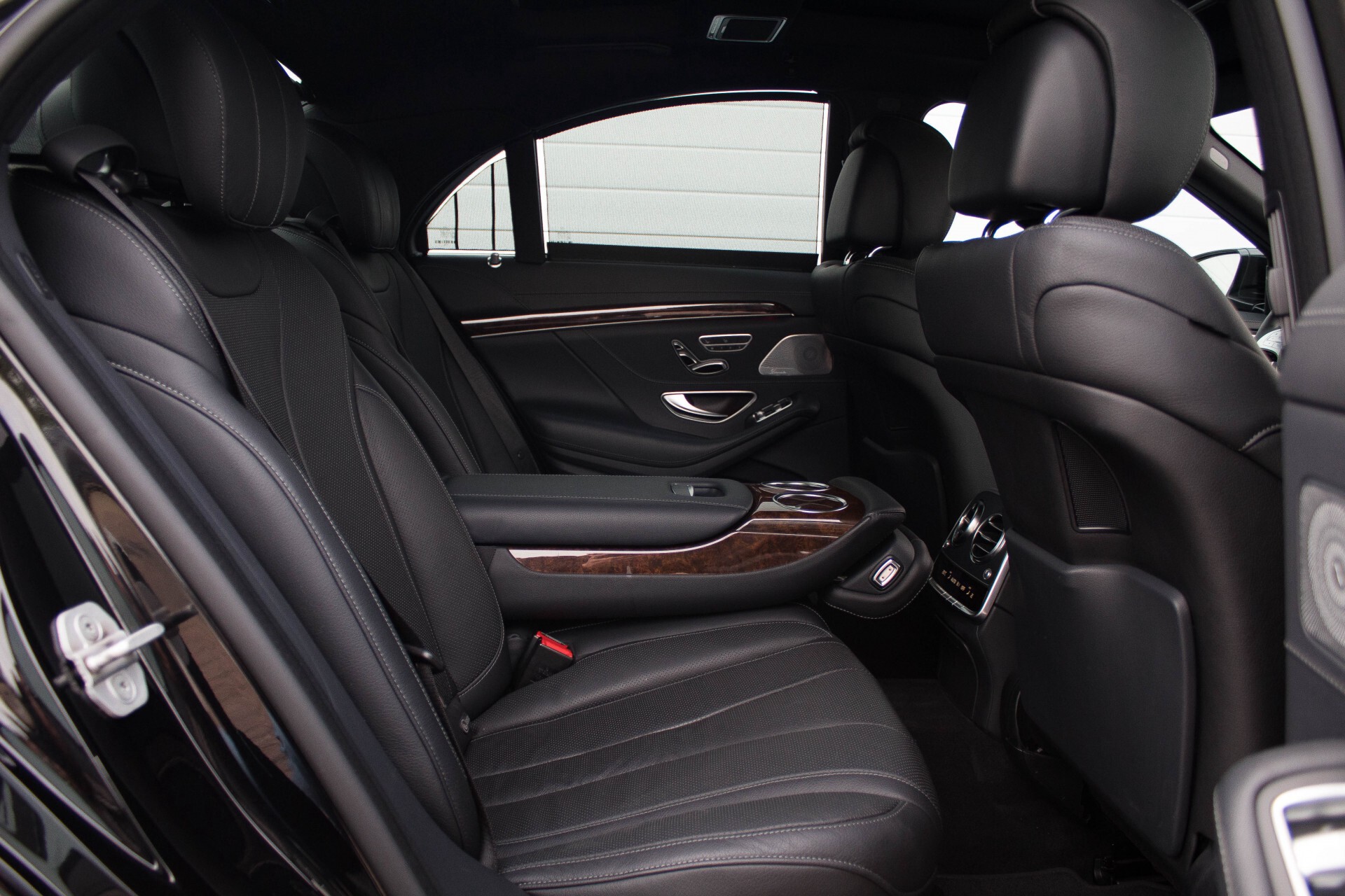 Mercedes-Benz S-Klasse 350 Bluetec Massage/Keyless/Rij-assistentie/Panorama/Nightvision/19" Aut7 Foto 5