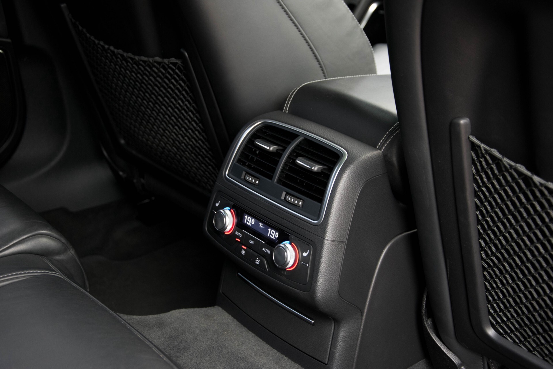 Audi RS6 Avant 4.0 TFSI Quattro B&O/Carbon/Head-Up/Nachtzicht/Exclusive/Camera/Keyless/Pano Aut8 Foto 33